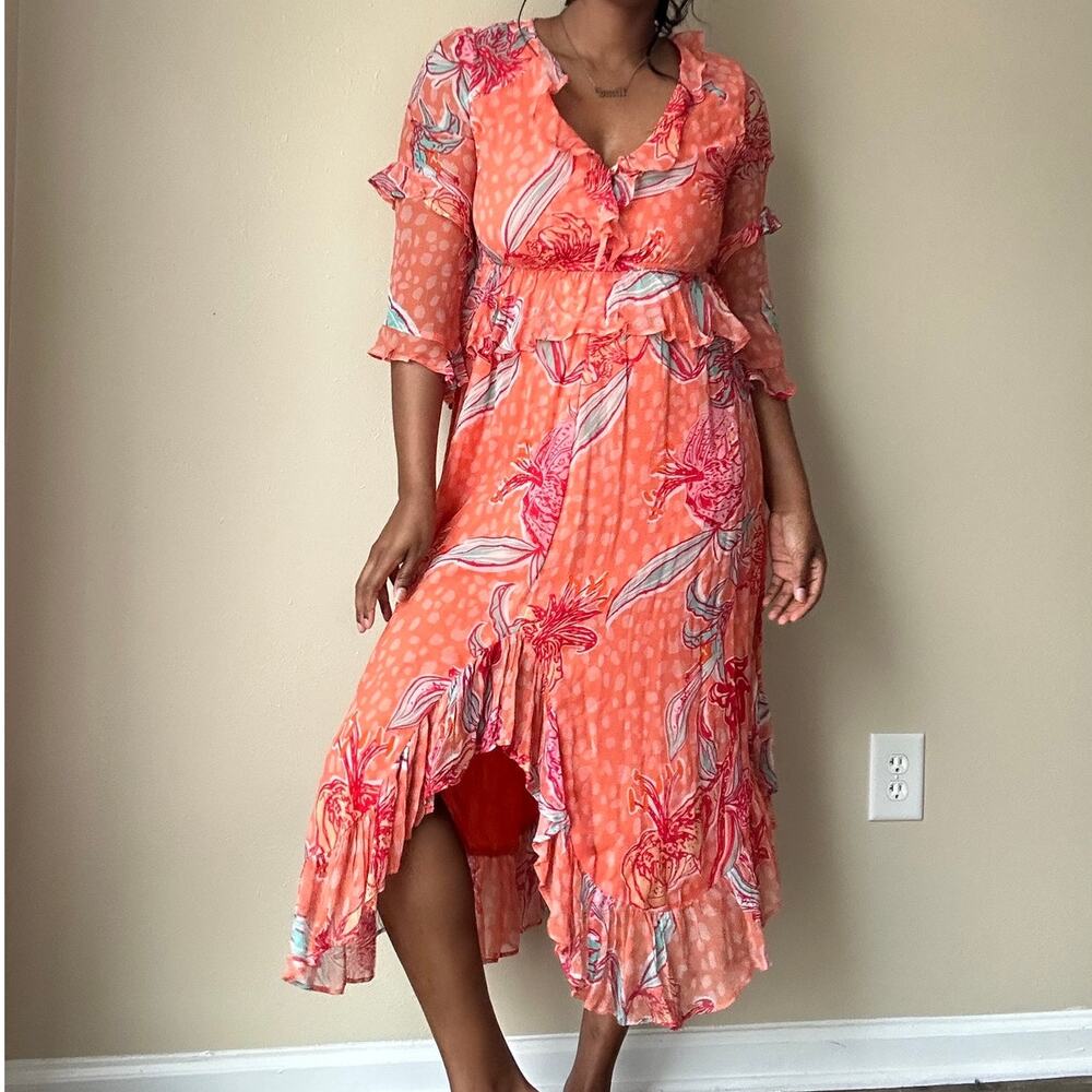 Mahila Imogen Peach Tropical Floral Asymmetrical Hem Midi Dress Size Small